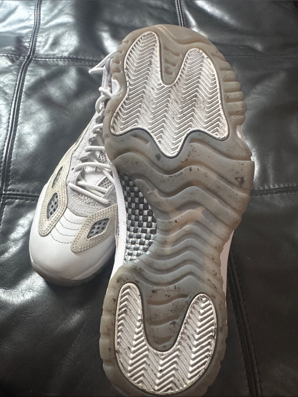 Jordan Men's White and Light Beige Athletic Sneakers - Picture 2 of 5